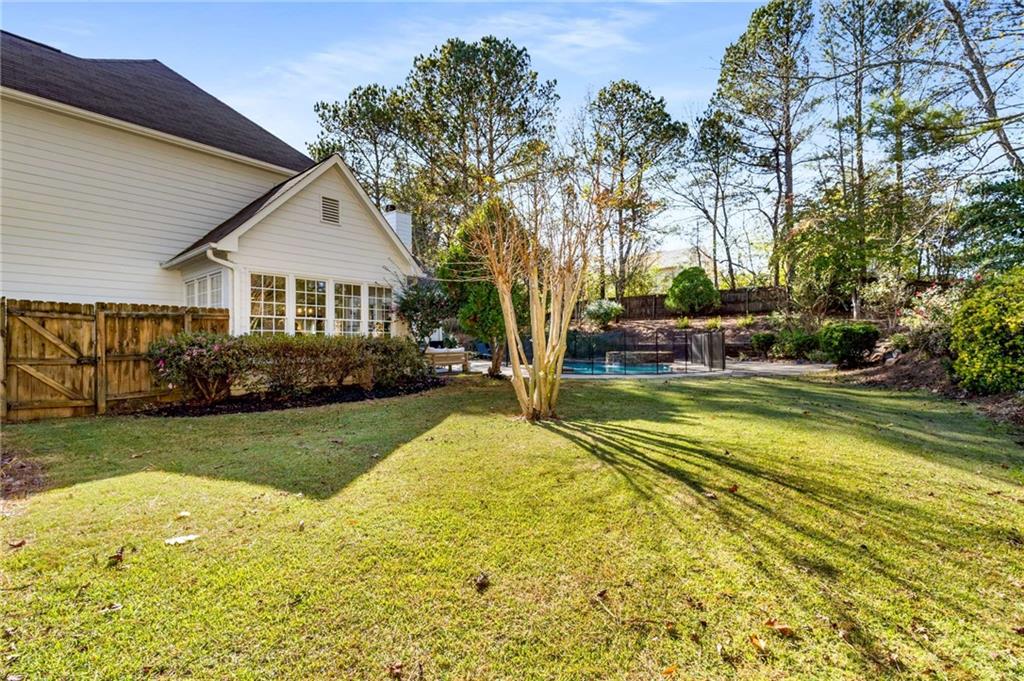 6670 Fox Creek Drive
