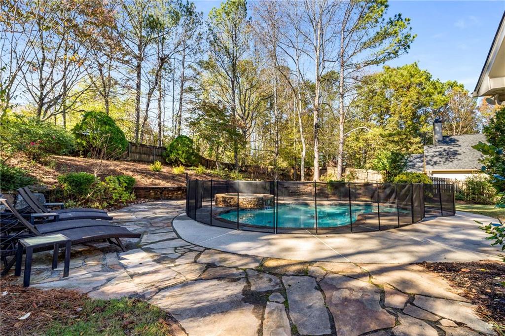 6670 Fox Creek Drive