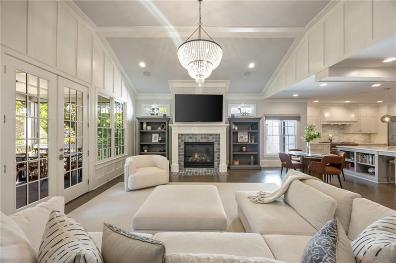 1476 N Highland Avenue NE