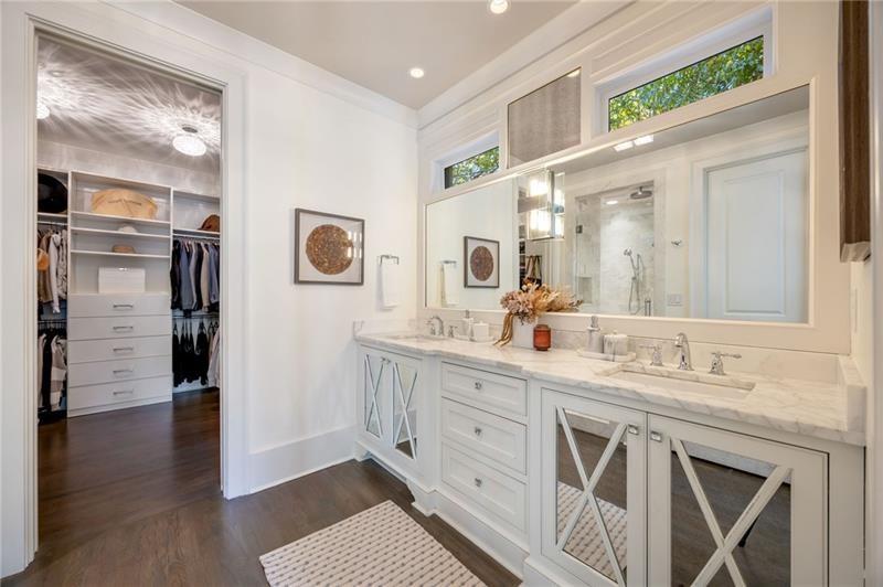 1476 N Highland Avenue NE