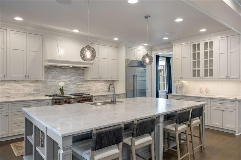 1476 N Highland Avenue NE