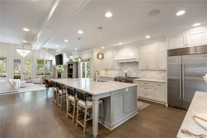 1476 N Highland Avenue NE