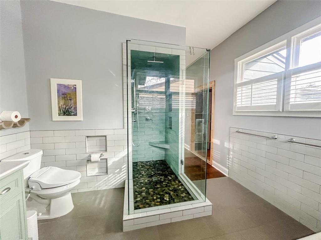 1342 LUCILE Avenue SW