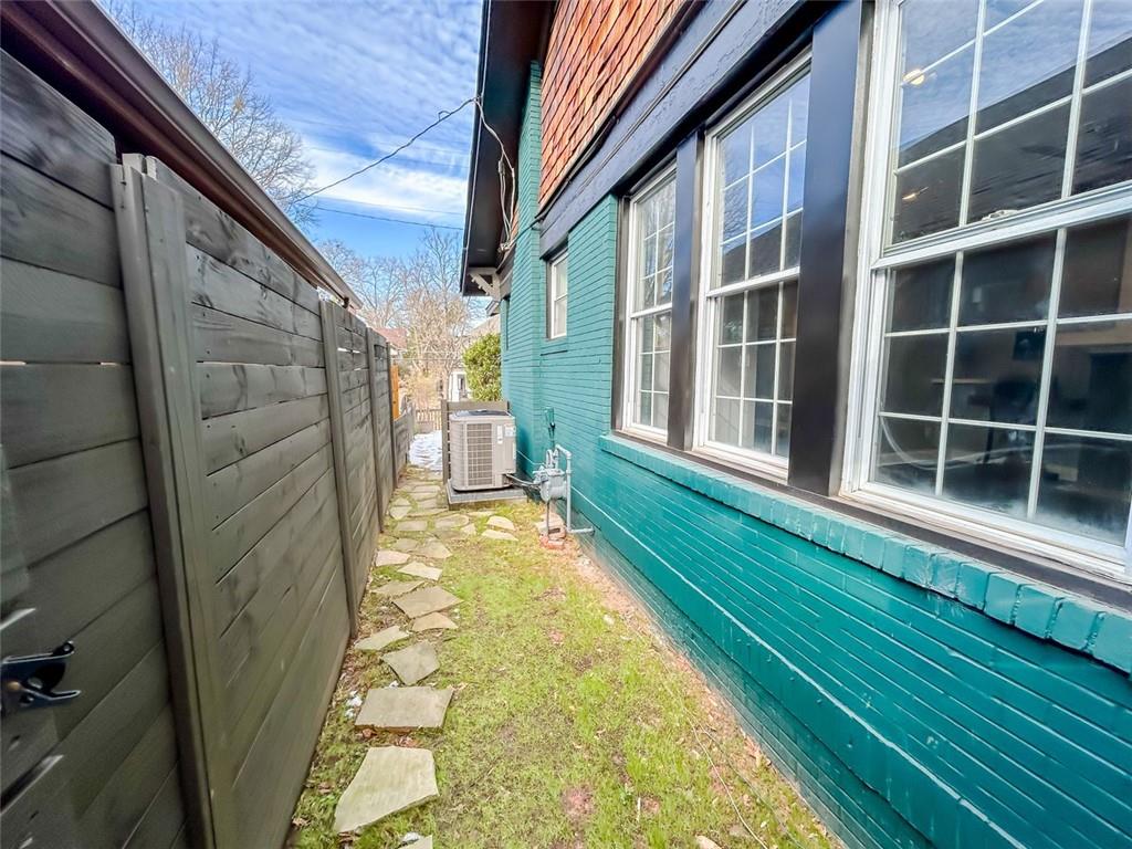 1342 LUCILE Avenue SW