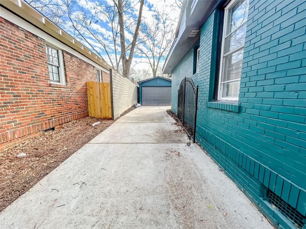 1342 LUCILE Avenue SW