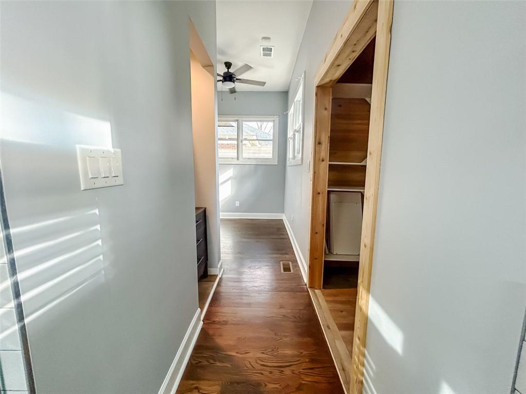 1342 LUCILE Avenue SW