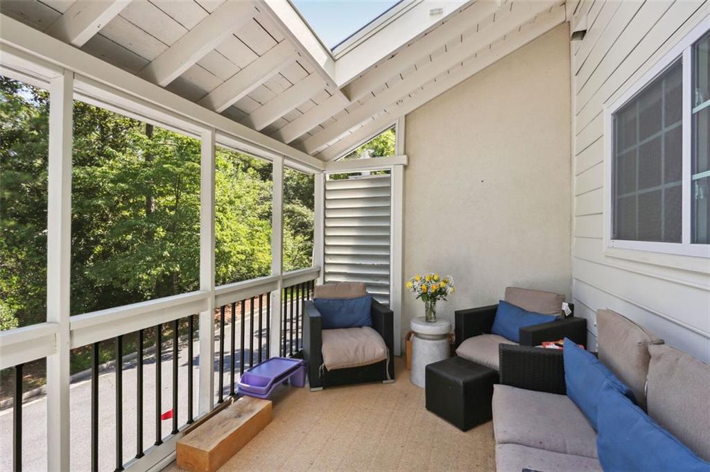 5684 River Oaks Place