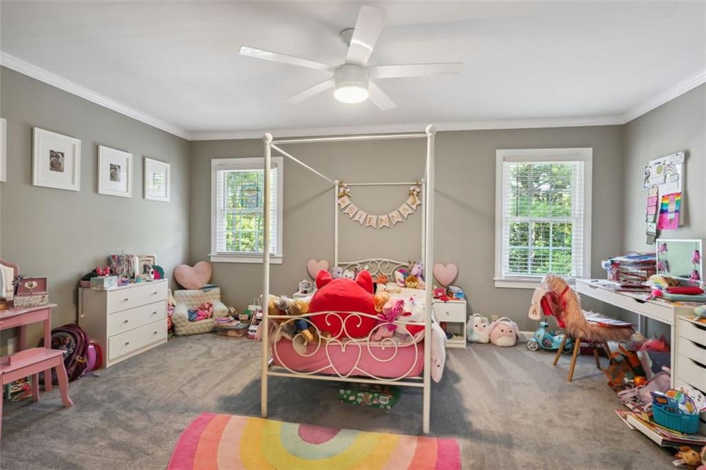 5684 River Oaks Place