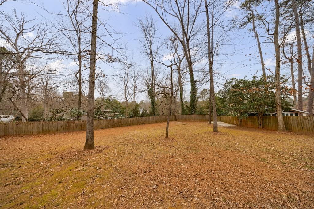 2180 Street Deville NE