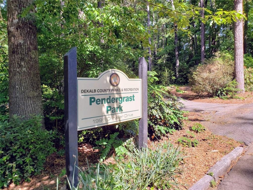 2180 Street Deville NE