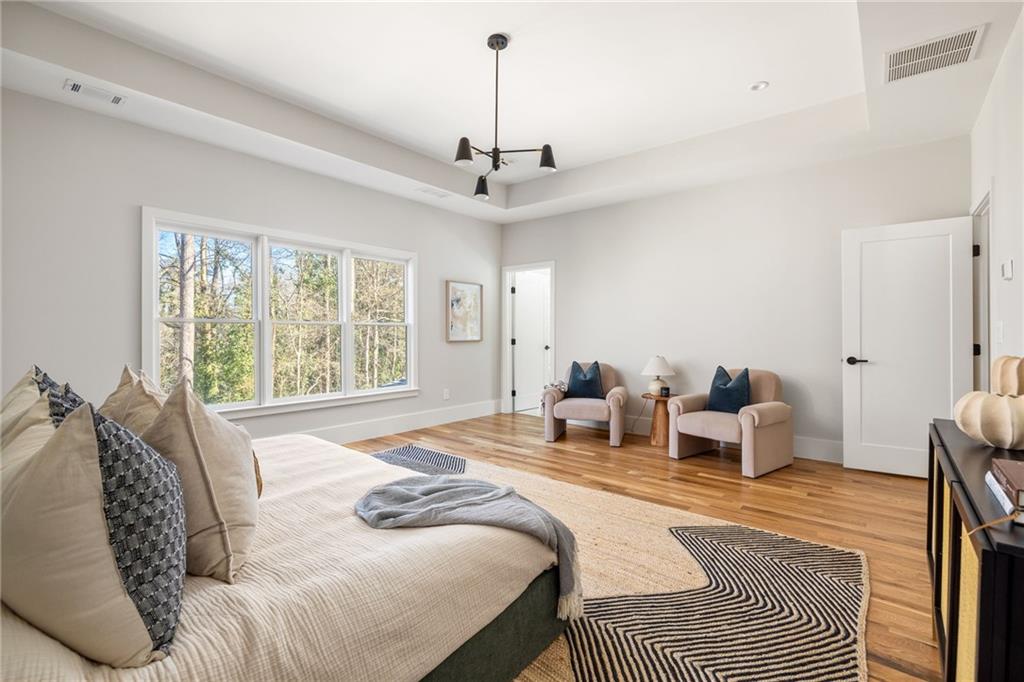 1134 Country Lane NE