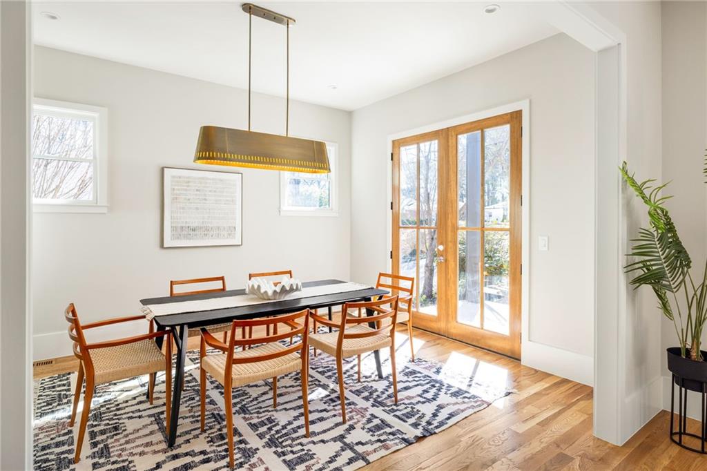 1134 Country Lane NE