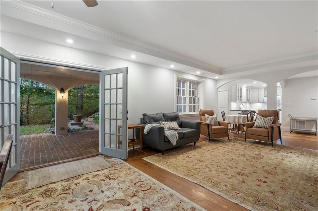 5735 Winterthur Lane