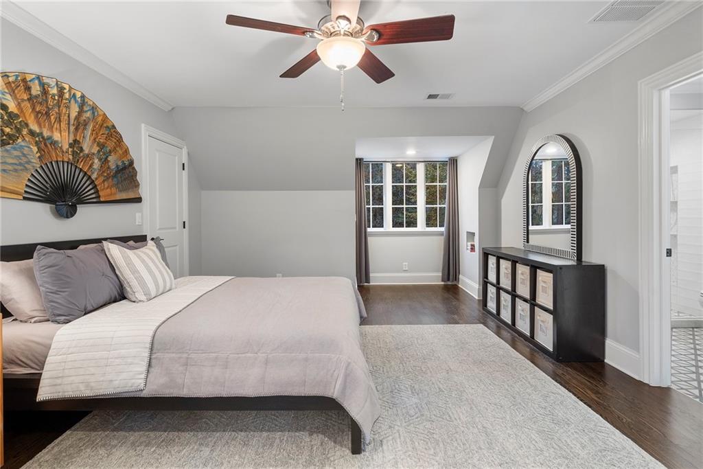 5735 Winterthur Lane