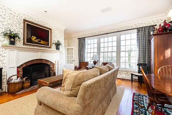 2945 Paces Lake Drive