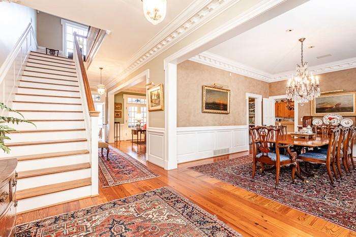 2945 Paces Lake Drive