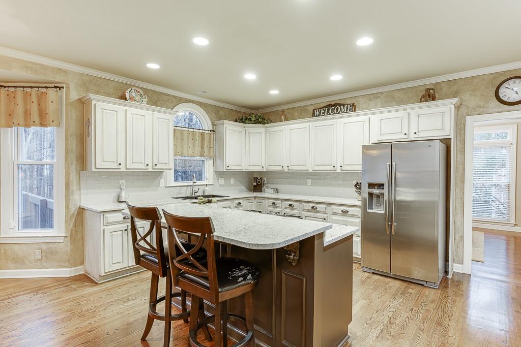 3323 Glen Devon Lane