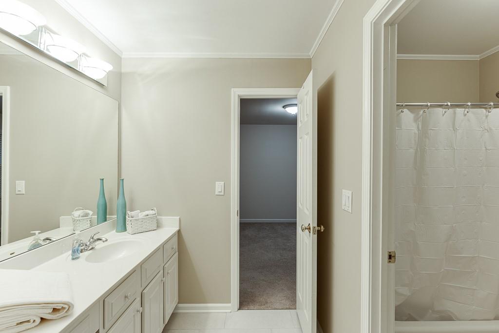 3323 Glen Devon Lane