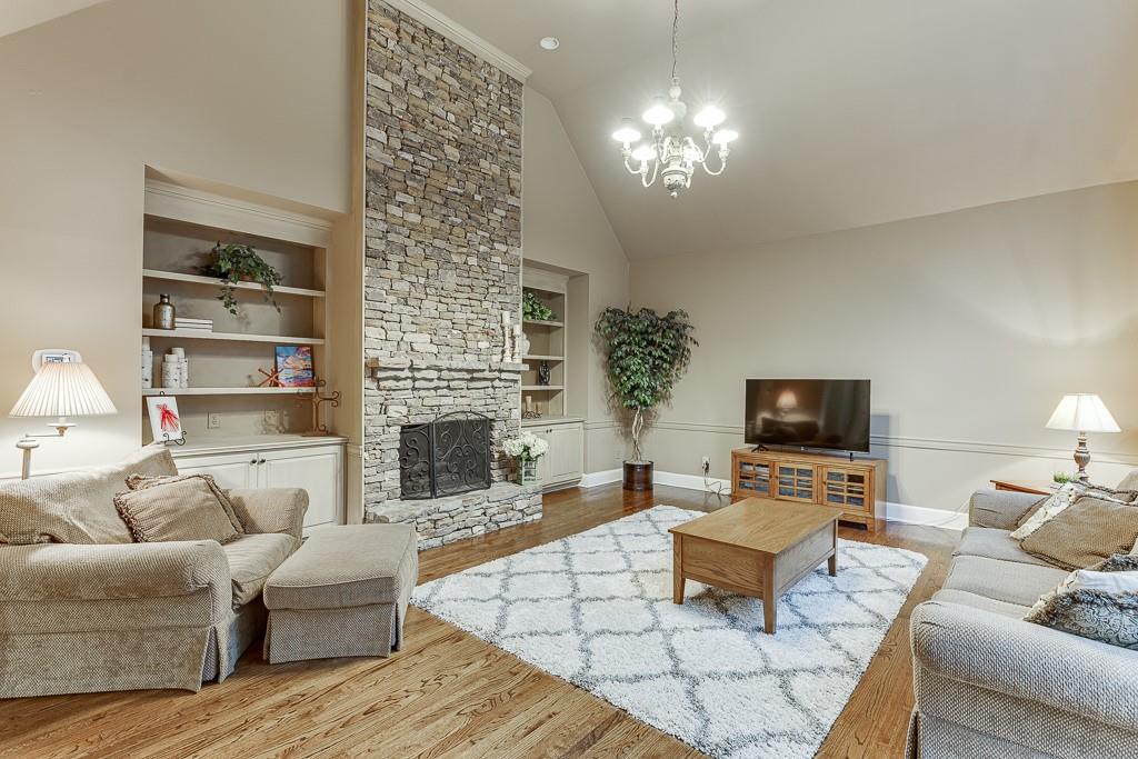 3323 Glen Devon Lane