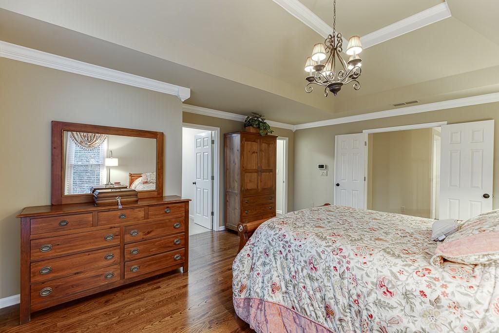 3323 Glen Devon Lane