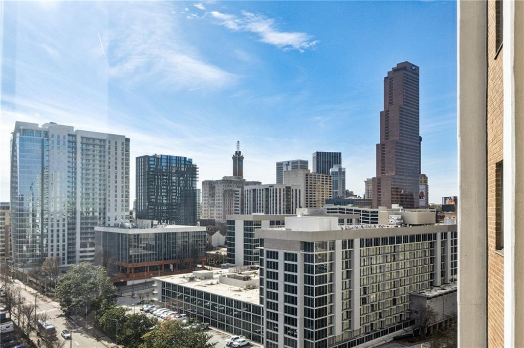 215 Piedmont Avenue NE Unit 1707