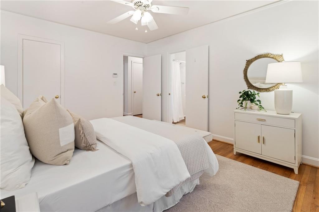 1044 Lindridge Drive NE