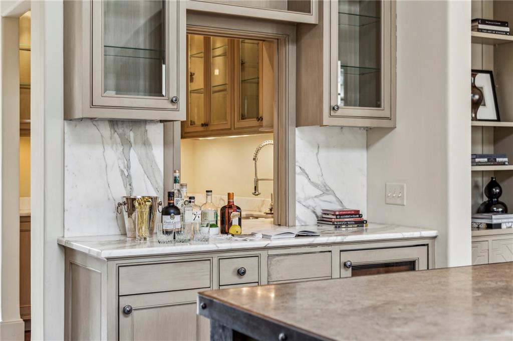 2631 Habersham Road NW