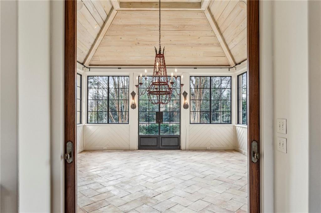 2631 Habersham Road NW