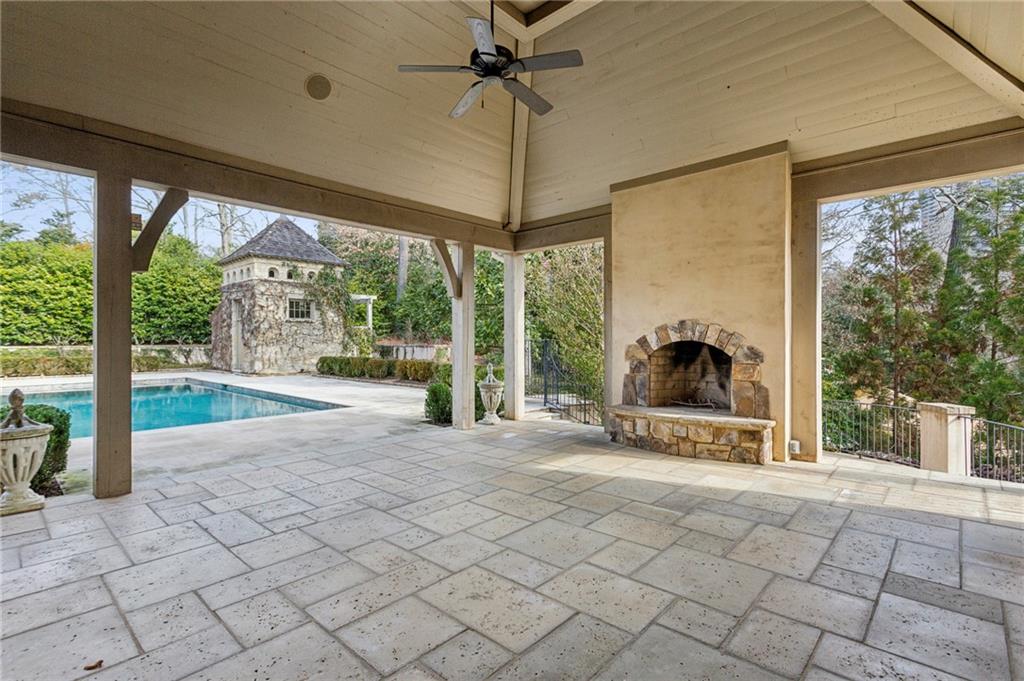 2631 Habersham Road NW