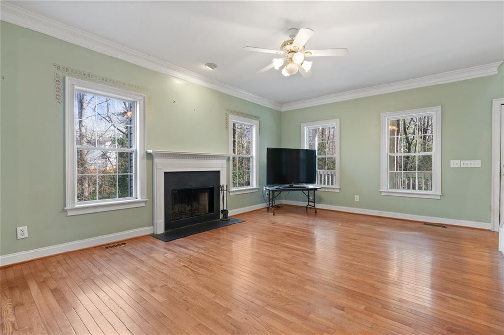 132 Deerfield Circle