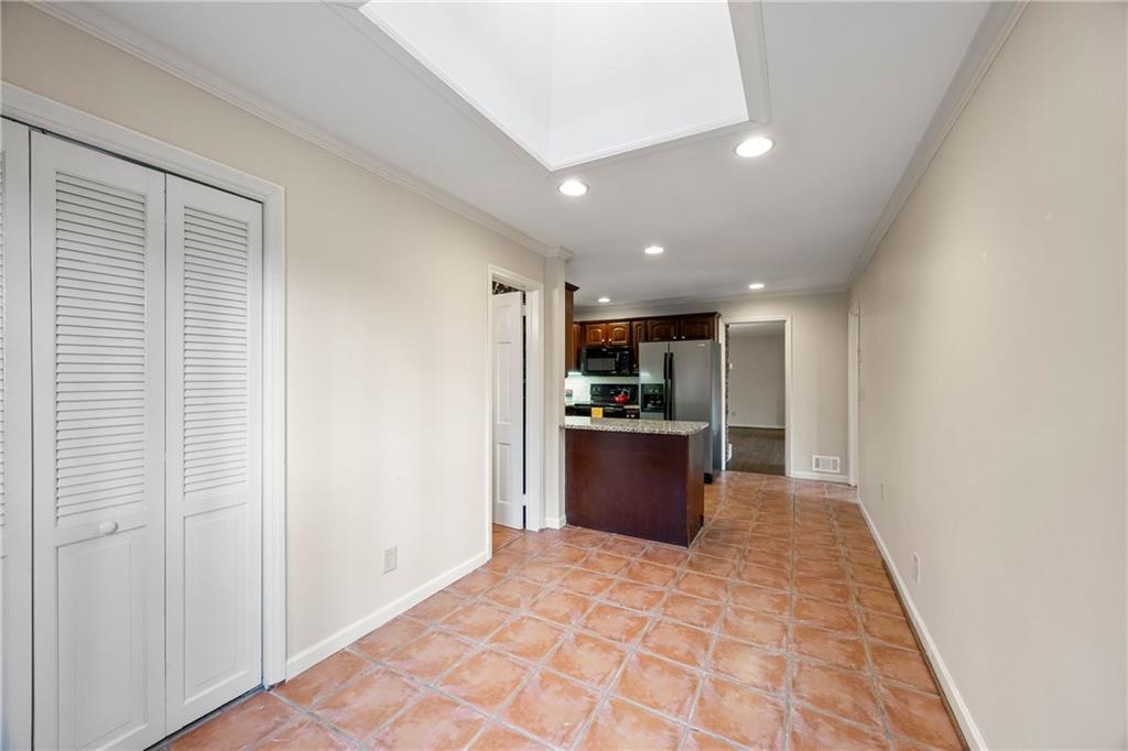 6550 Bridgewood Valley Road