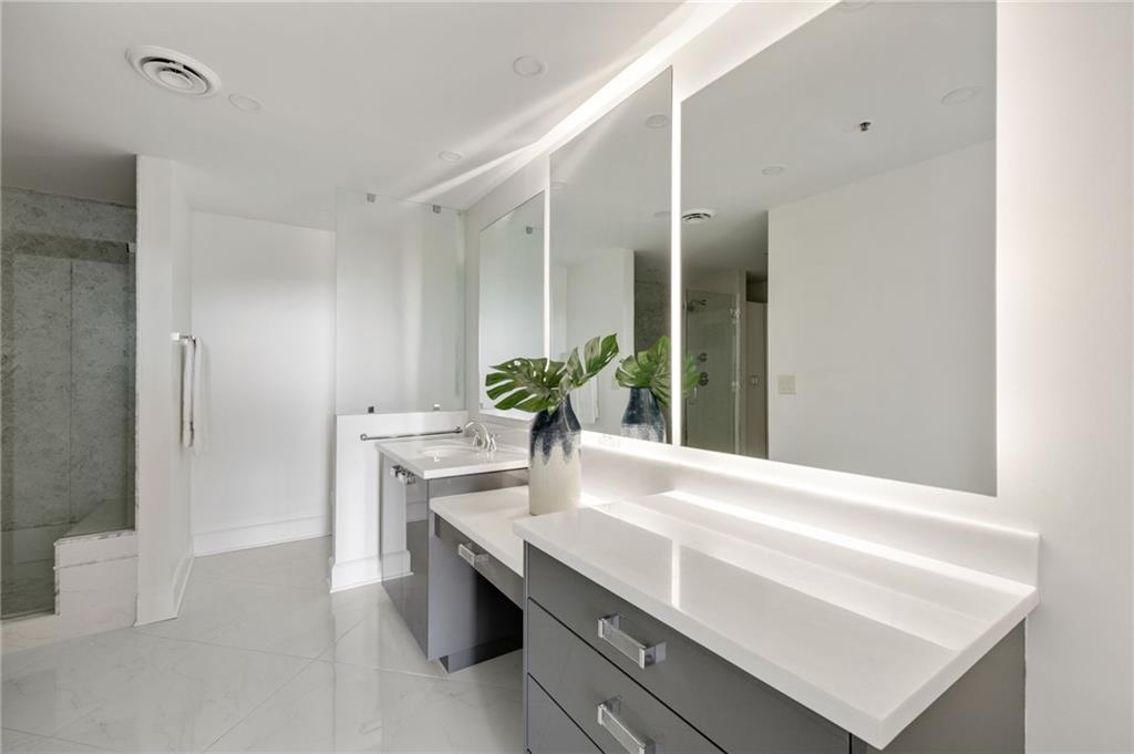 2660 Peachtree Road NW Unit 25H