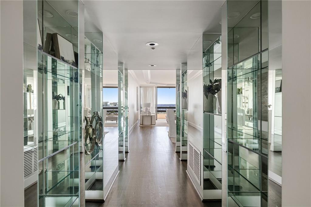 2660 Peachtree Road NW Unit 25H