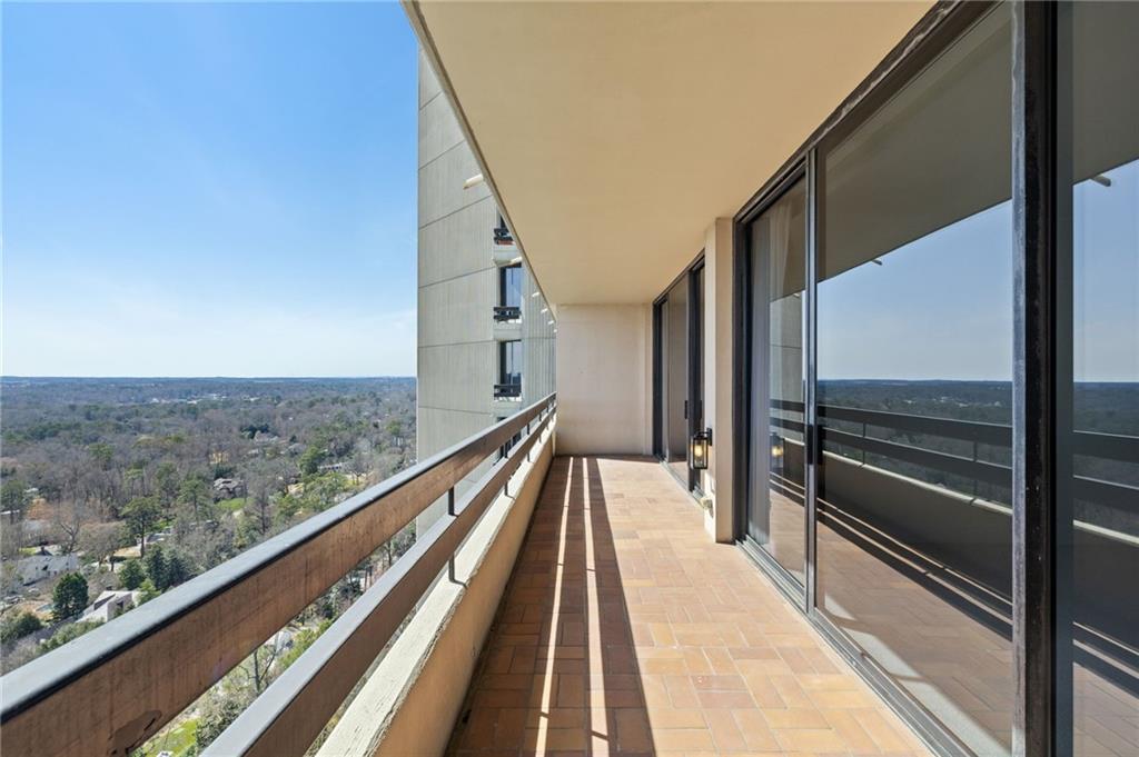 2660 Peachtree Road NW Unit 25H