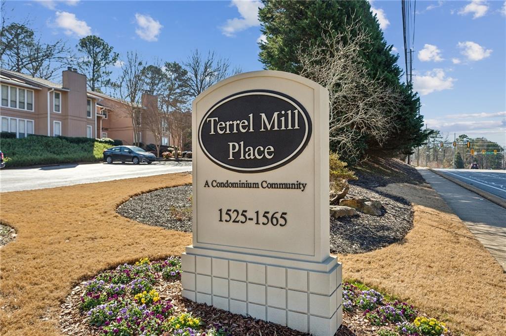 1555 Terrell Mill Place SE Unit D