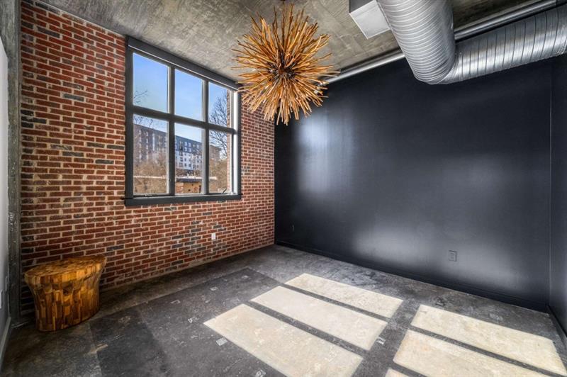 640 Glen Iris Drive NE Unit 515