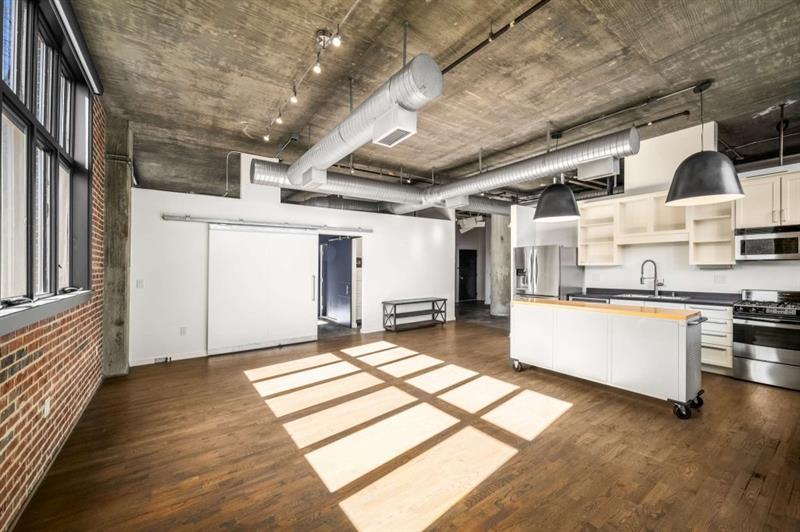 640 Glen Iris Drive NE Unit 515