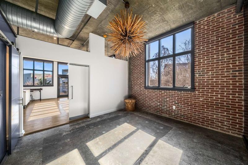 640 Glen Iris Drive NE Unit 515