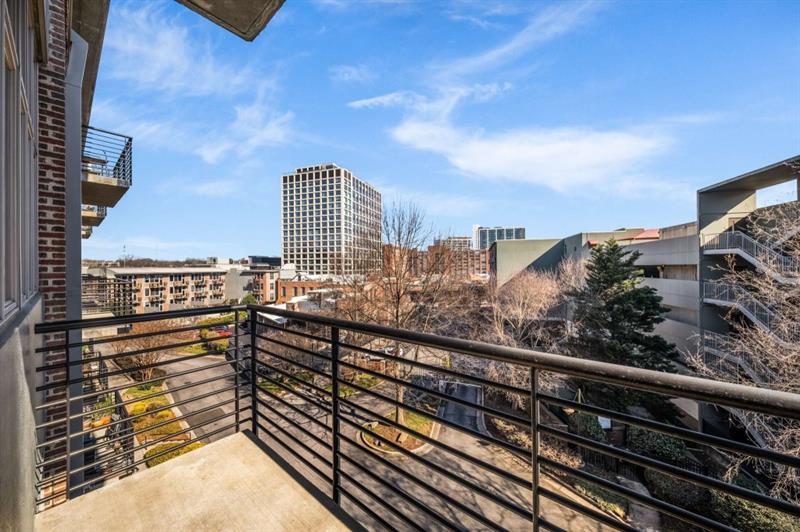 640 Glen Iris Drive NE Unit 515