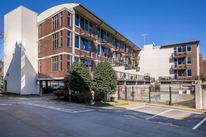 640 Glen Iris Drive NE Unit 515