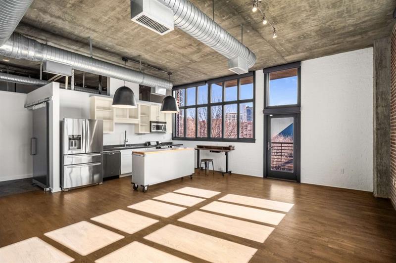 640 Glen Iris Drive NE Unit 515