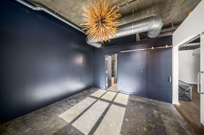 640 Glen Iris Drive NE Unit 515