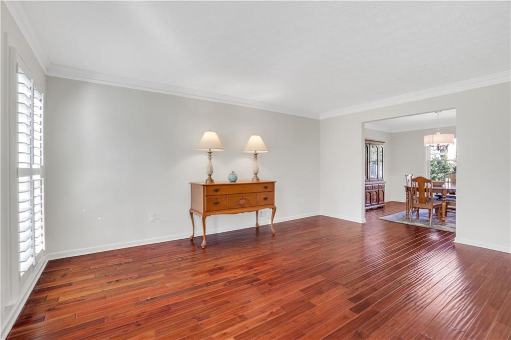 6792 Hunters Trace Circle