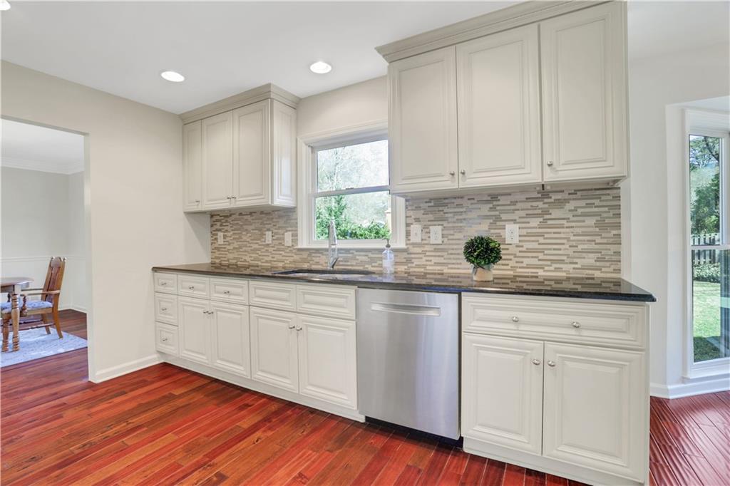 6792 Hunters Trace Circle