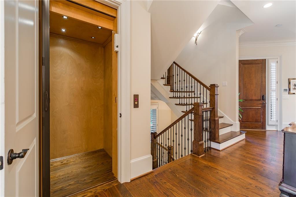 3631 Habersham Road NW