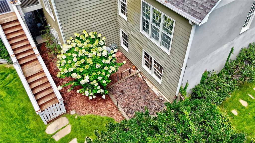 2705 Woodland Brook Lane SE