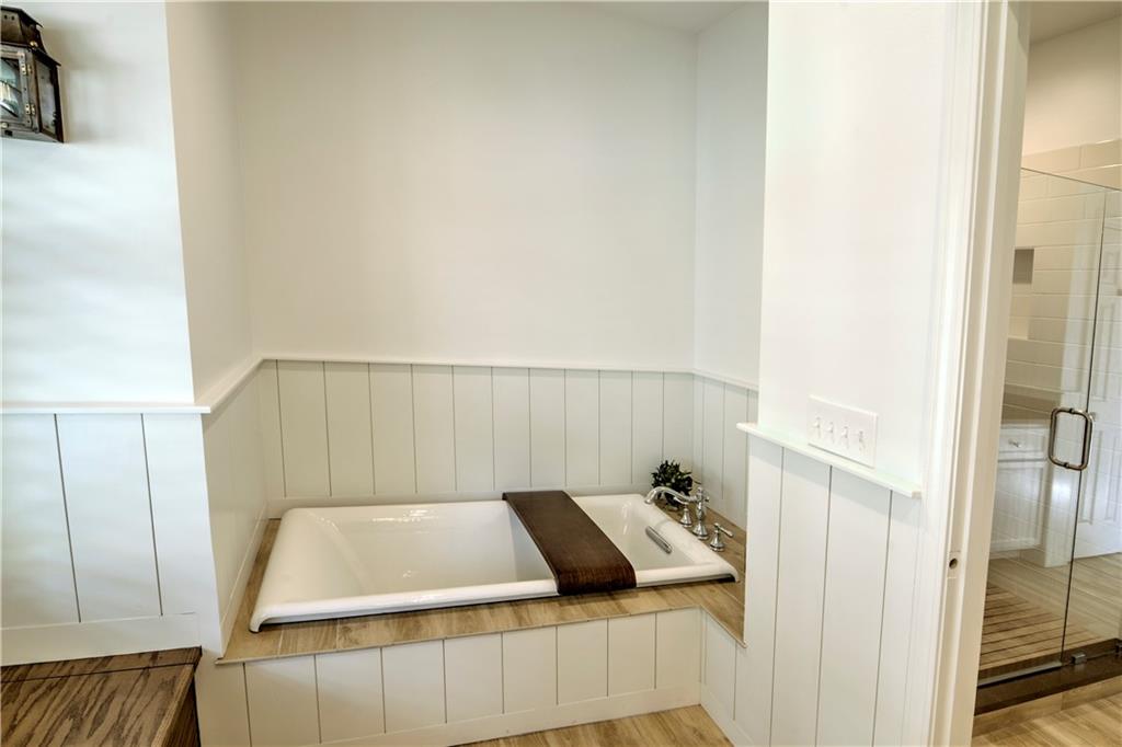 2705 Woodland Brook Lane SE