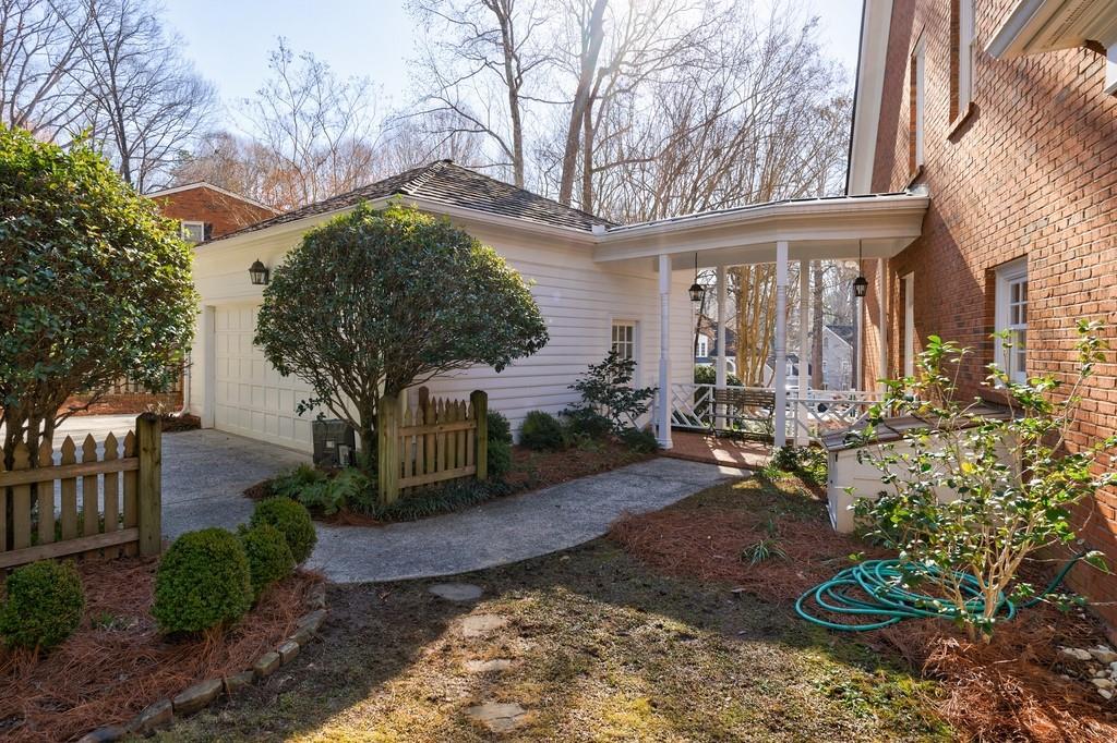 2650 Peachtree Battle Place NW