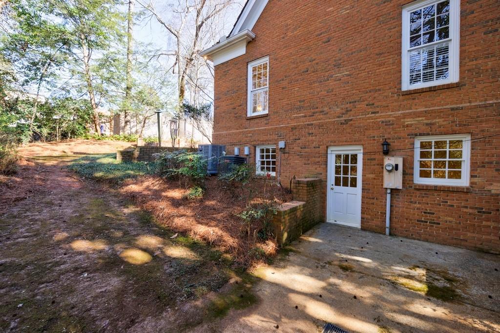 2650 Peachtree Battle Place NW