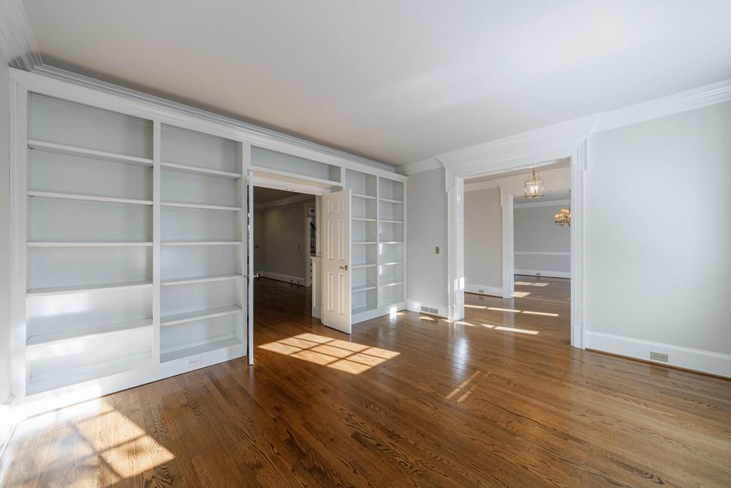 2650 Peachtree Battle Place NW